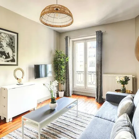 Appartamento Cosy At Champs-elysee « 1626 »
